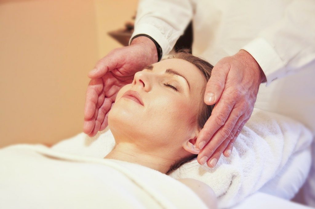 Les atouts d’une table de massage pliante