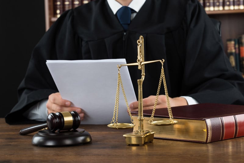 embaucher un avocat