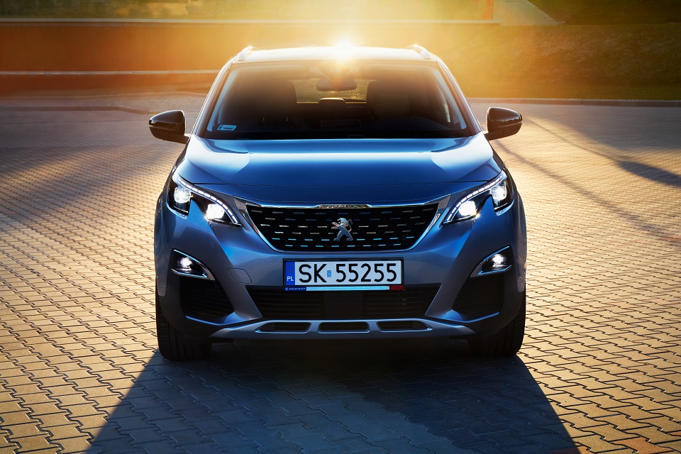 Peugeot 3008 ou Peugeot 2008 : laquelle choisir ? Peugeot 3008 ou Peugeot 2008