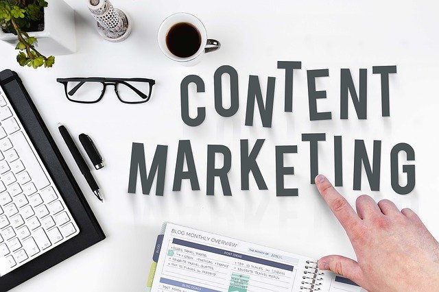 Faire appel à un rédacteur web : ce qu’il faut retenir Le rôle du rédacteur web dans la stratégie marketing