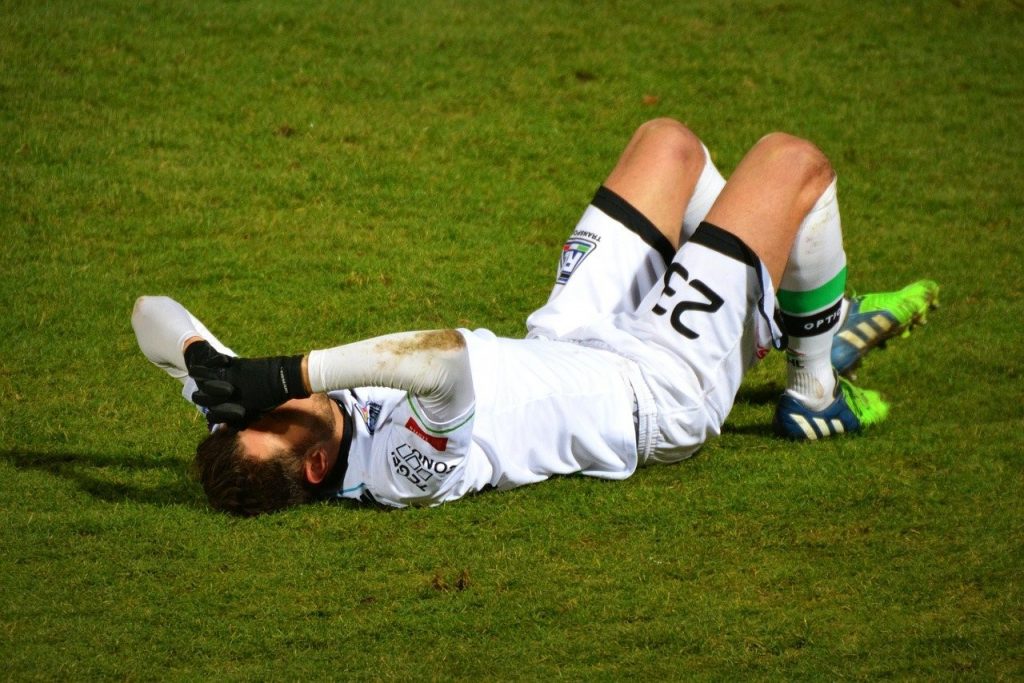 Prévention des blessures avant de reprendre le sport