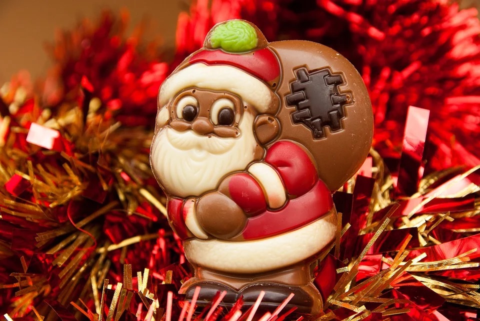 Moulage en chocolat : votre chocolatier enchante les fêtes de Noël