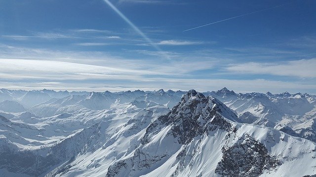 Quels sont les avantages à partir en voyage en hiver ? voyage en hiver