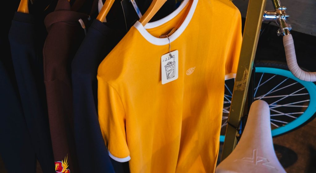 Friperies en ligne, le guide complet pour faire des affaires friperie vintage